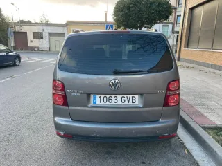 Volkswagen Touran 2010
