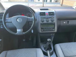 Volkswagen Touran 2010