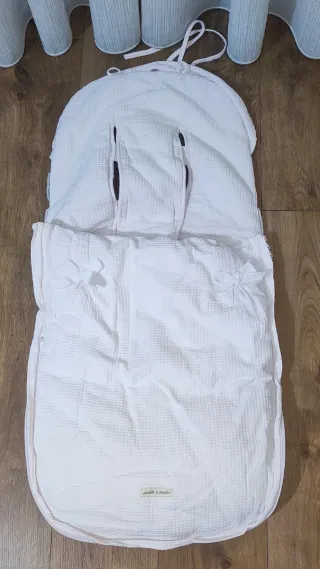 Chupetero, neceser y cambiador Pasito a Pasito