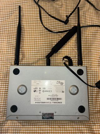 Firewall Sonicwall TZ210 Wireless- Router