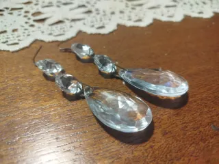 2 lágrimas  cristal  colgantes facetadas