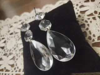 2 lágrimas  cristal  colgantes facetadas