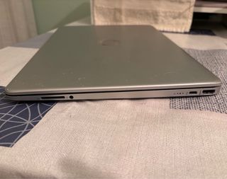 Portatil Hp 15s-fq5120ns
