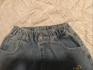 Pantalón nuevo niña talla 11/12.