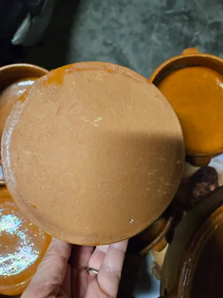 Pentola e 8 ciotoline in terracotta