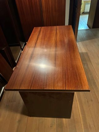 Despacho completo de madera y conglomerado