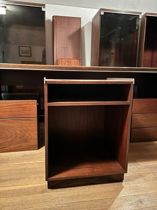 Despacho completo de madera y conglomerado