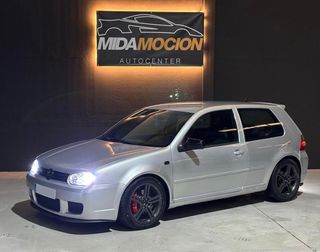 Volkswagen Golf 2003