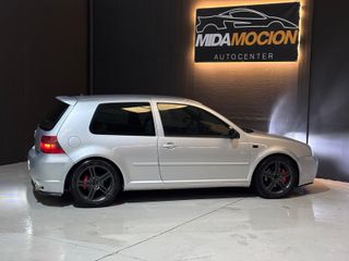 Volkswagen Golf 2003