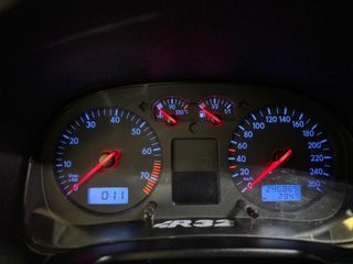 Volkswagen Golf 2003