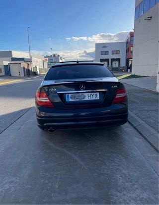 Mercedes-Benz C220 CDI Pack AMG – Año 2011
