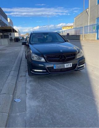 Mercedes-Benz C220 CDI Pack AMG – Año 2011