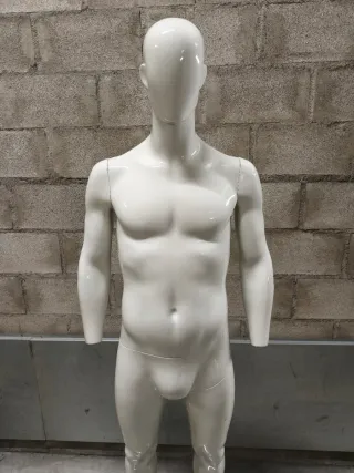 MANIQUIE DE HOMBRE