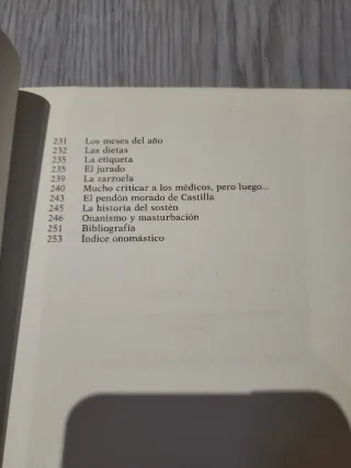 Historias De LA Historia (Spanish Edition)