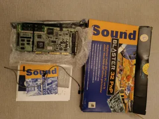 Tarjeta de sonido sound blaster 32awe pnp completo