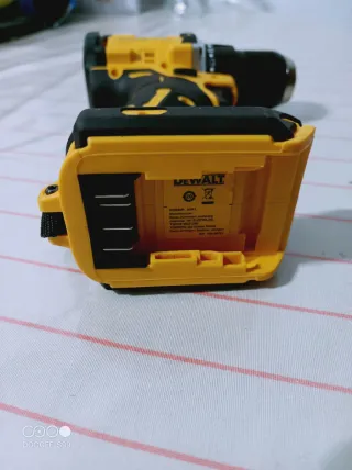 Taladro atornillador