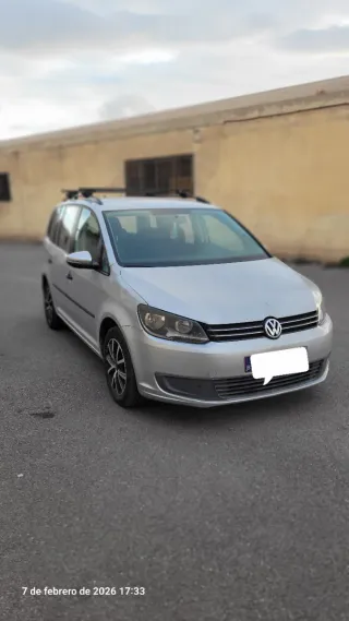 Volkswagen Touran 2012