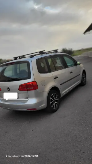 Volkswagen Touran 2012