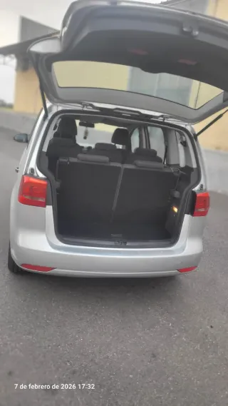 Volkswagen Touran 2012