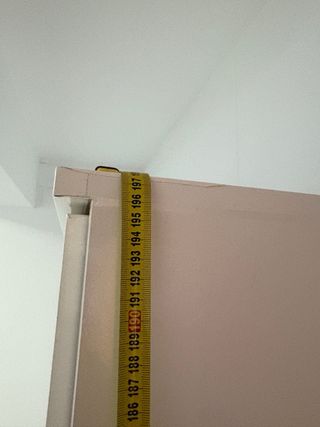 Armario infantil blanco con tiradores