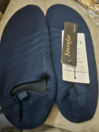 Zapatillas de estar por casa súper cómodas. Nuevas