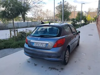 Peugeot 207 2007