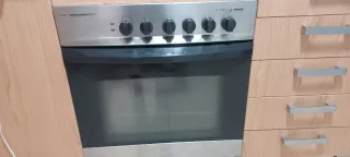 Horno, vitrocerámica y campana extractora