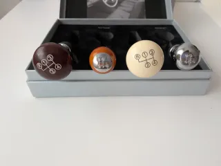 Estuche tapones vino Mercedes Benz