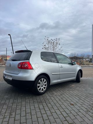 Volkswagen Golf 2006