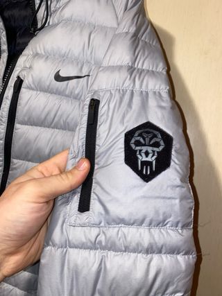 Jacket nike size M used very good condition Jacket