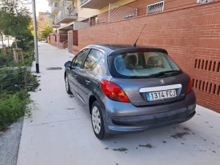 Peugeot 207 2007