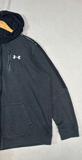 Sudadera Under Armour gris con cremallera XL