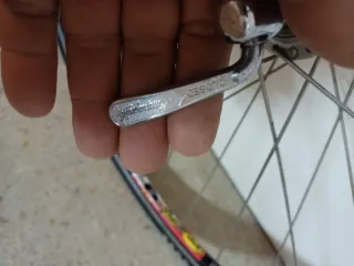 Rueda delantera bicicleta carretera Campagnolo