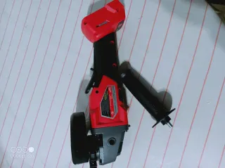 Amoladora Angular Milwaukee