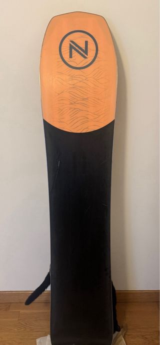 Tabla snowboard con fijaciones