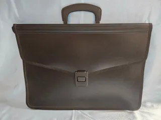 Cartera portafolios de plástico negra
