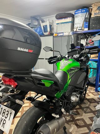 Cambió kawasaki versys del año 2022 con 23400 kl