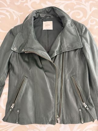 Cazadora Piel Verde Mujer de Mango