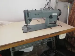 Máquina aparar y coser