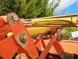 Rodillo agrícola 8,3 metros marca jean de bru