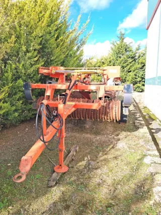 Rodillo agrícola 8,3 metros marca jean de bru