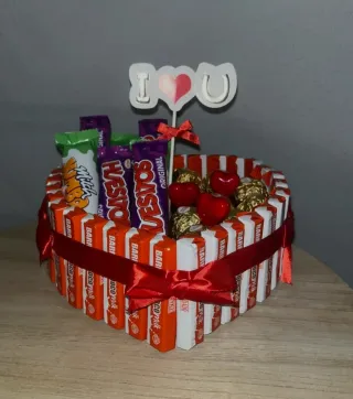 Cesta Corazón San Valentín Ferrero + Peluche
