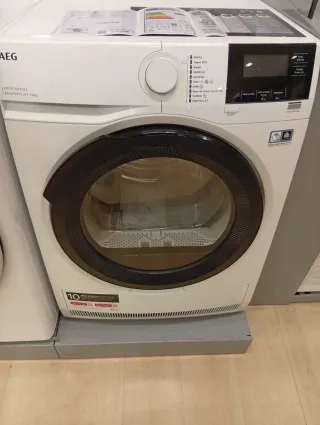 Lavadora AEG 8000 Series o similar