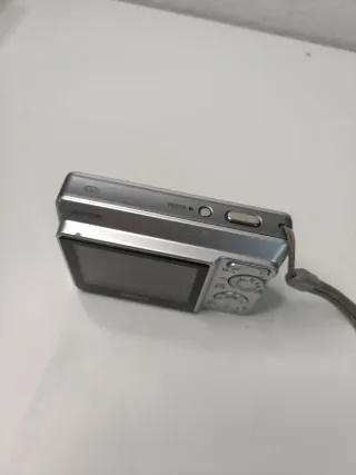 Sony Cyber-shot DSC-S730 Plata