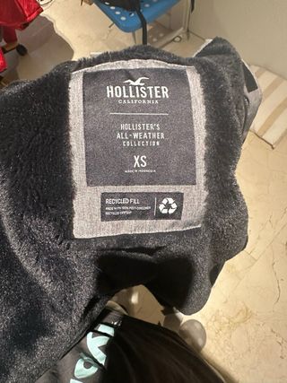 Abrigo Hollister Gris Talla XS