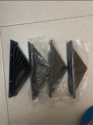 Difusor Labio Parachoques Trasero Carbono