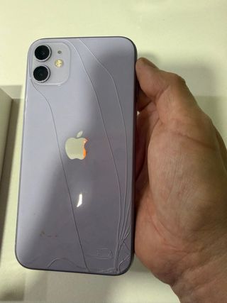 iPhone 11 64 GB Morado