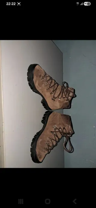 Botas de montaña T42 core-tex