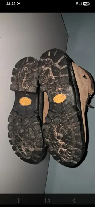 Botas de montaña T42 core-tex