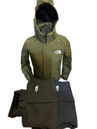 Chaqueta The North Face Verde y Negra
